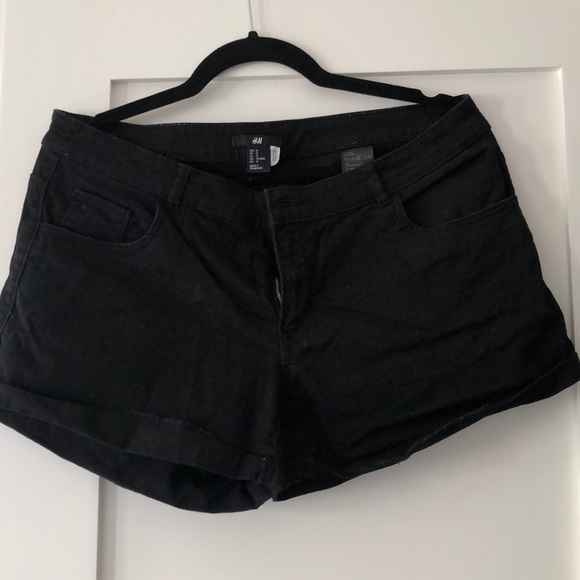 H and m shorts - Picture 1 of 1